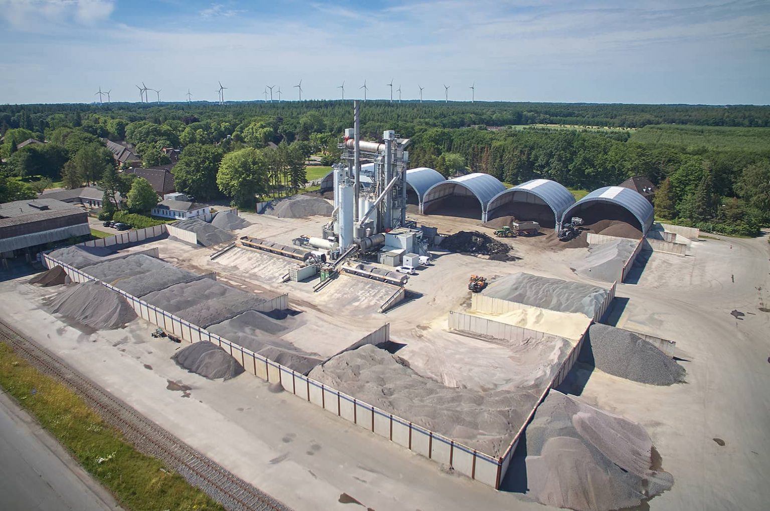 Btm Baustoff-technik + Mischwerke Gmbh Asphaltmischwerk Bielefeld Vertrieb - NWM Nordwestdeutsche Mischwerke